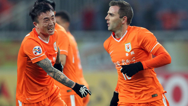 Walter Montillo looms as the danger man for Shandong Luneng on Tuesday night.
