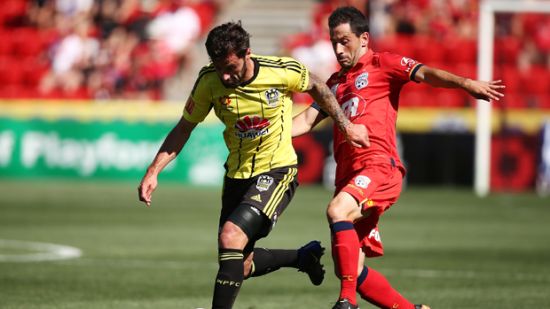 Reds, Phoenix all square in stifling Adelaide